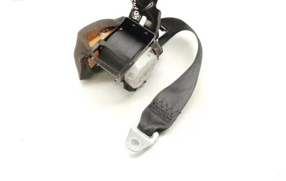 Mazda 6 Rear seatbelt T89493T