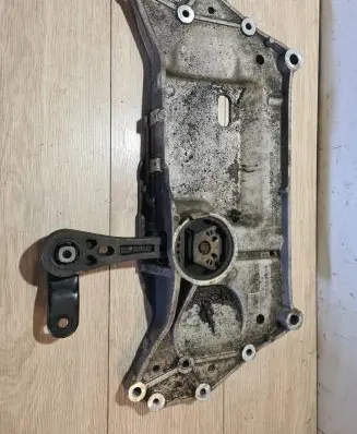 Volkswagen Golf VI Front subframe 1k0199369g