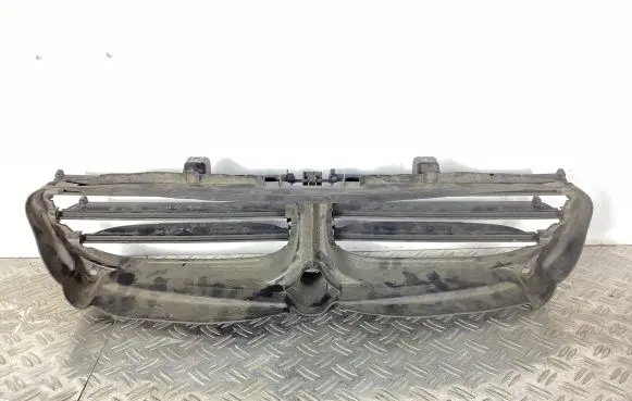 BMW 6 E63 E64 Intercooler air guide/duct channel 51747009714