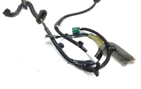 Nissan Navara D23 Rear door wiring loom 241264KJ0C 000000 6818006673