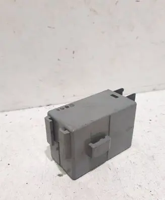 Mitsubishi Outlander Other relay B09267830