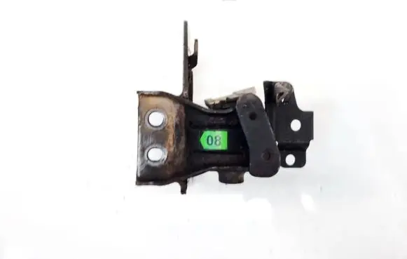 Toyota Avensis T250 Engine mount bracket