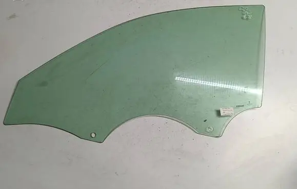 Audi Q2 - Front door window glass four-door 81A845201