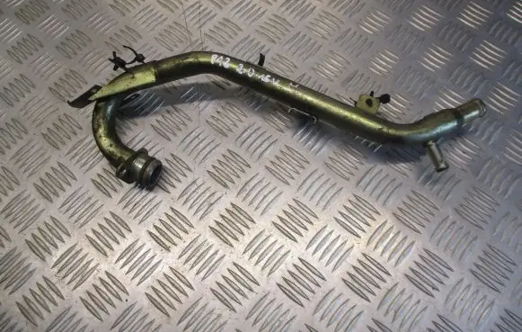 Nissan Primera Engine coolant pipe/hose
