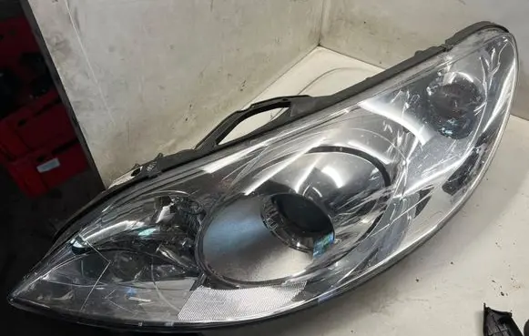 Peugeot 407 Headlight/headlamp 0301213203