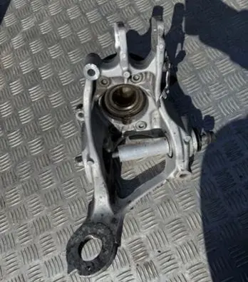 Audi A6 C7 Front wheel hub spindle knuckle 8r0505436c