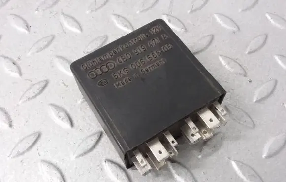 Audi A6 Allroad C5 Light relay 4B0919471A 5KG006568