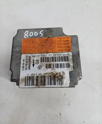 Mercedes-Benz Vaneo W414 Airbag control unit/module 0028203826 0285001467