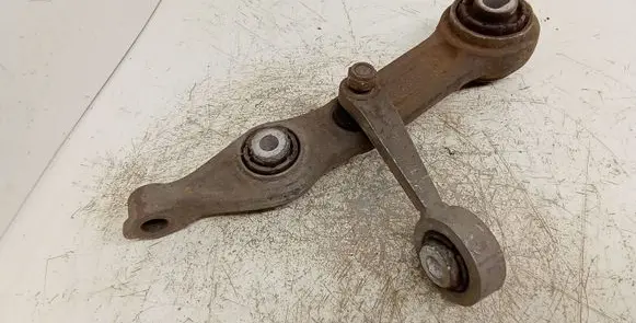 Mercedes-Benz CLS C219 Front lower control arm/wishbone 21103