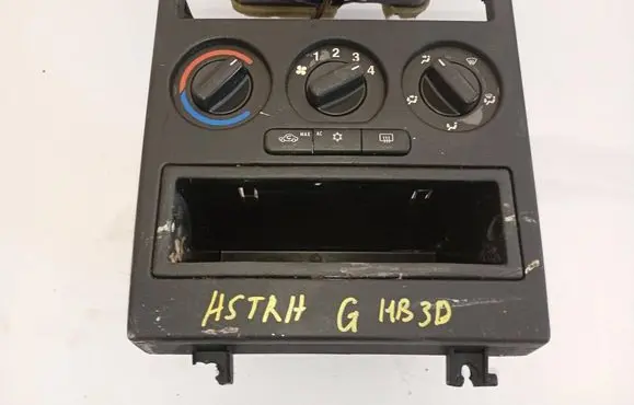 Opel Astra G Central console control unit 121212121