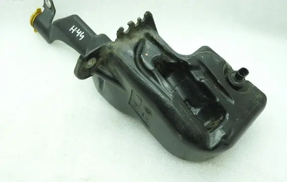 Opel Astra H Windshield washer fluid reservoir/tank 13118158