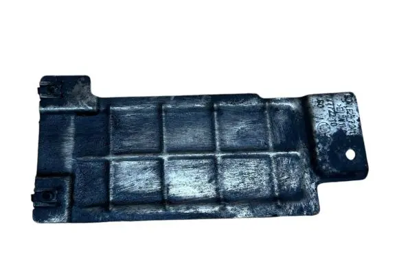 BMW X3 F25 Heat shield in engine bay 7241250 77772210