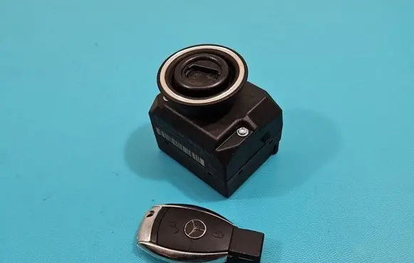 Mercedes-Benz ML W164 Ignition lock A1645451308 IMPRK1454212