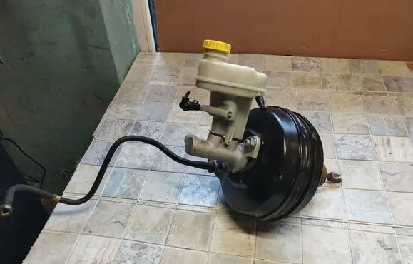 Alfa Romeo 159 Brake booster 51747489