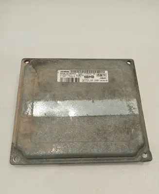 Ford Fiesta Engine control unit/module 4S6112A650SB S120977015C