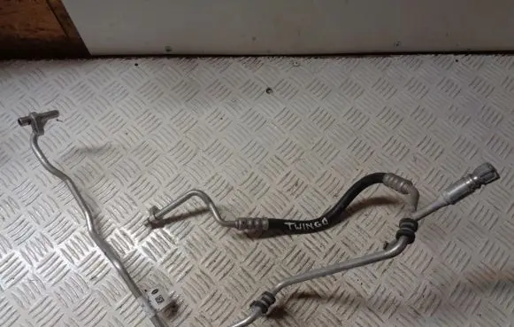 Renault Twingo III Air conditioning (A/C) pipe/hose 924409909R