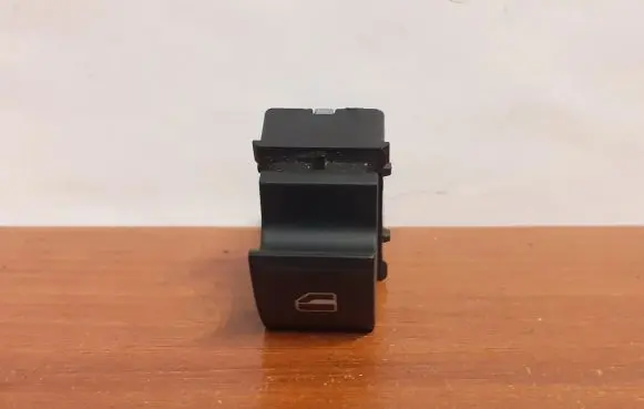 Volkswagen PASSAT B6 Electric window control switch 7L6959855B 12290
