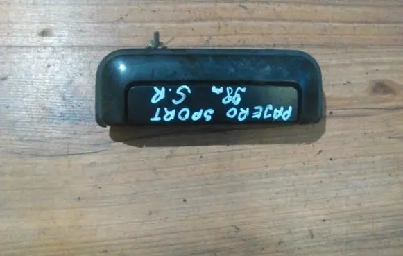 Mitsubishi Pajero Front door exterior handle mr313807