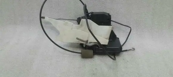 Mercedes-Benz SLK R171 Front door lock A1717202635