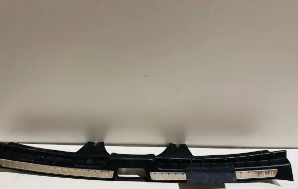 Volvo XC90 Trunk/boot sill cover protection 32239215