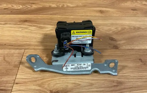 Ford Focus ESP acceleration yaw rate sensor 3M513C187EA