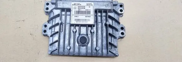 Dacia Sandero Wing mirror control module 