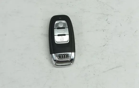 Audi A5 8T 8F Ignition key/card 8K0959754D
