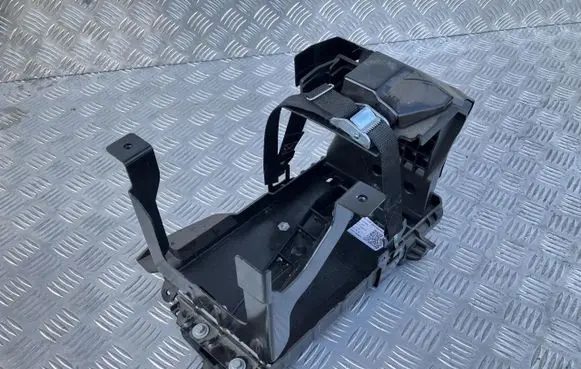Volvo C40 Battery bracket 32348533