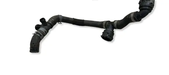 Audi A4 Allroad B9 Engine coolant pipe/hose 8W0121030K