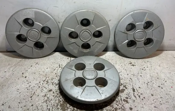 Fiat Fiorino Original wheel cap 1309058070 1311079070 1311078070
