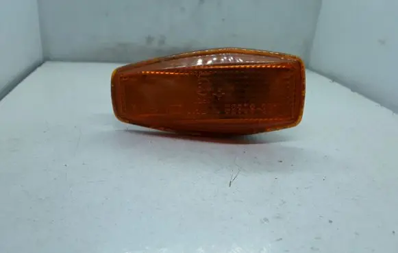 KIA Sorento Front fender indicator light 923033B1 0290