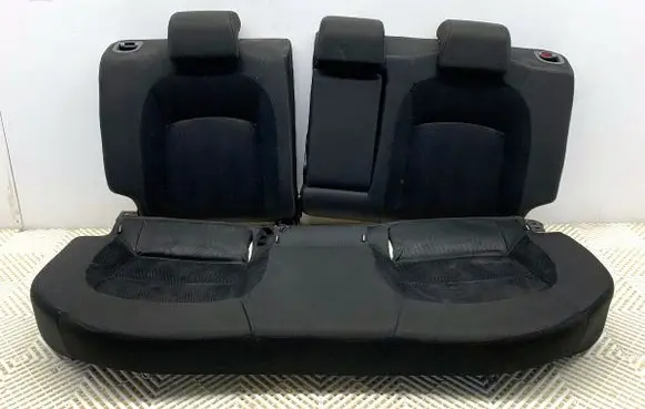Nissan Qashqai Second row seats
