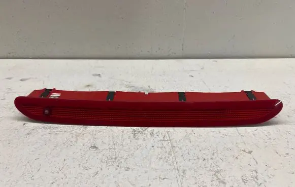Volkswagen Golf VII Third/center stoplight 5K0945087D 1490978049