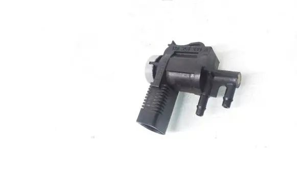 Audi A4 S4 B8 8K Vacuum valve 1K0906283A