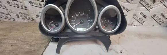 Mitsubishi Colt Speedometer (instrument cluster) MN148888
