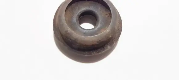 Audi A4 S4 B5 8D Coil spring mount 8d0512335