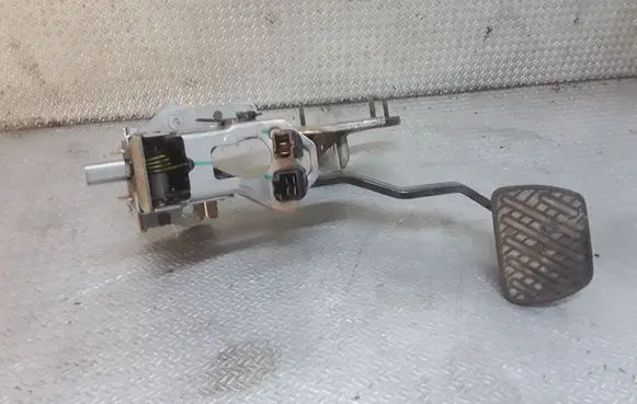 Renault Koleos I Brake pedal 46501JY40B