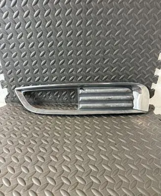 Opel Insignia A Front bumper lower grill 13238370