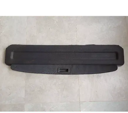 Parcel shelf