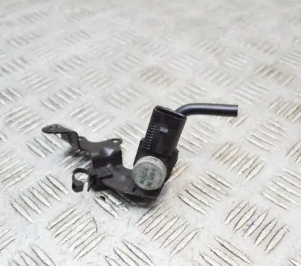 Audi Q5 SQ5 Turbo solenoid valve 1K0906283