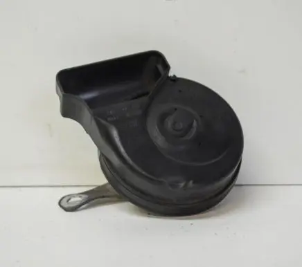 Skoda Octavia Mk3 (5E) Horn signal LOW