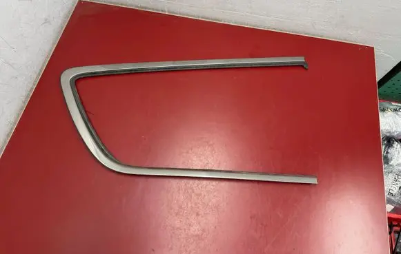 Chrysler Pacifica Rear side glass trim 68227296AD