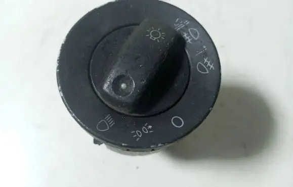 Audi A4 S4 B7 8E 8H Light switch 8E0941531 014K1641J 04053E00