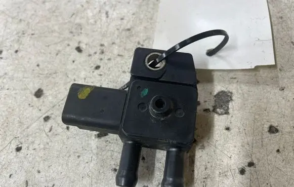 Citroen C5 Exhaust gas pressure sensor 9662143180