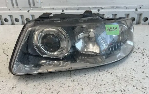 Audi A3 S3 8P Headlight/headlamp 153895 107804
