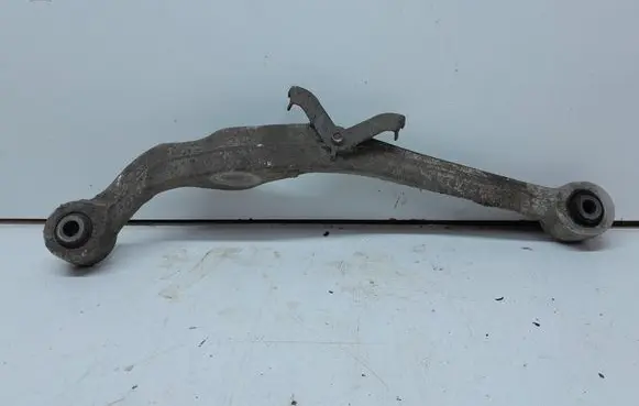 Nissan Qashqai Rear control arm
