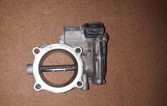 Jeep Grand Cherokee Throttle valve 08712B5584