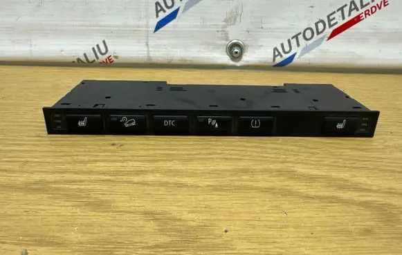 BMW X3 E83 Seat heating switch 03742514