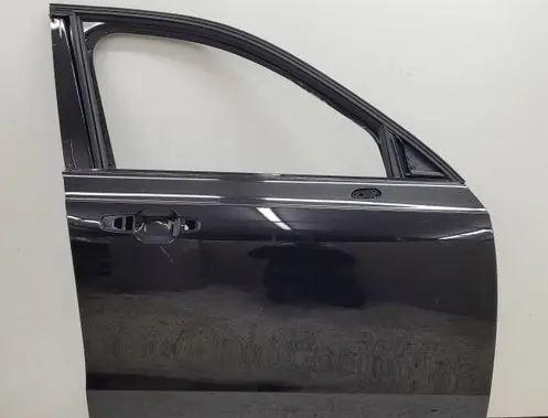 Volvo XC90 Front door 