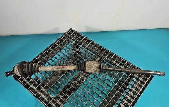 Front driveshaft
